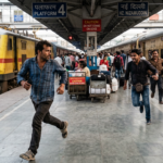 शाहदरा रेल्वे स्टेशन पर यात्री से मोबाइल छीनैती में यात्री की मृत्यु, कुख्यात धरा गया